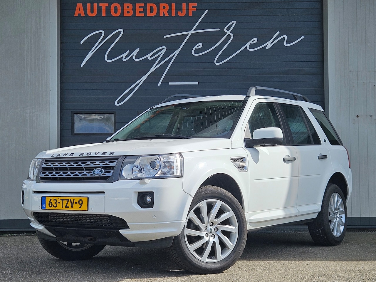 Land Rover Freelander - 2.2 TD4 Prestige|Xenon|Leder|4x4| - AutoWereld.nl