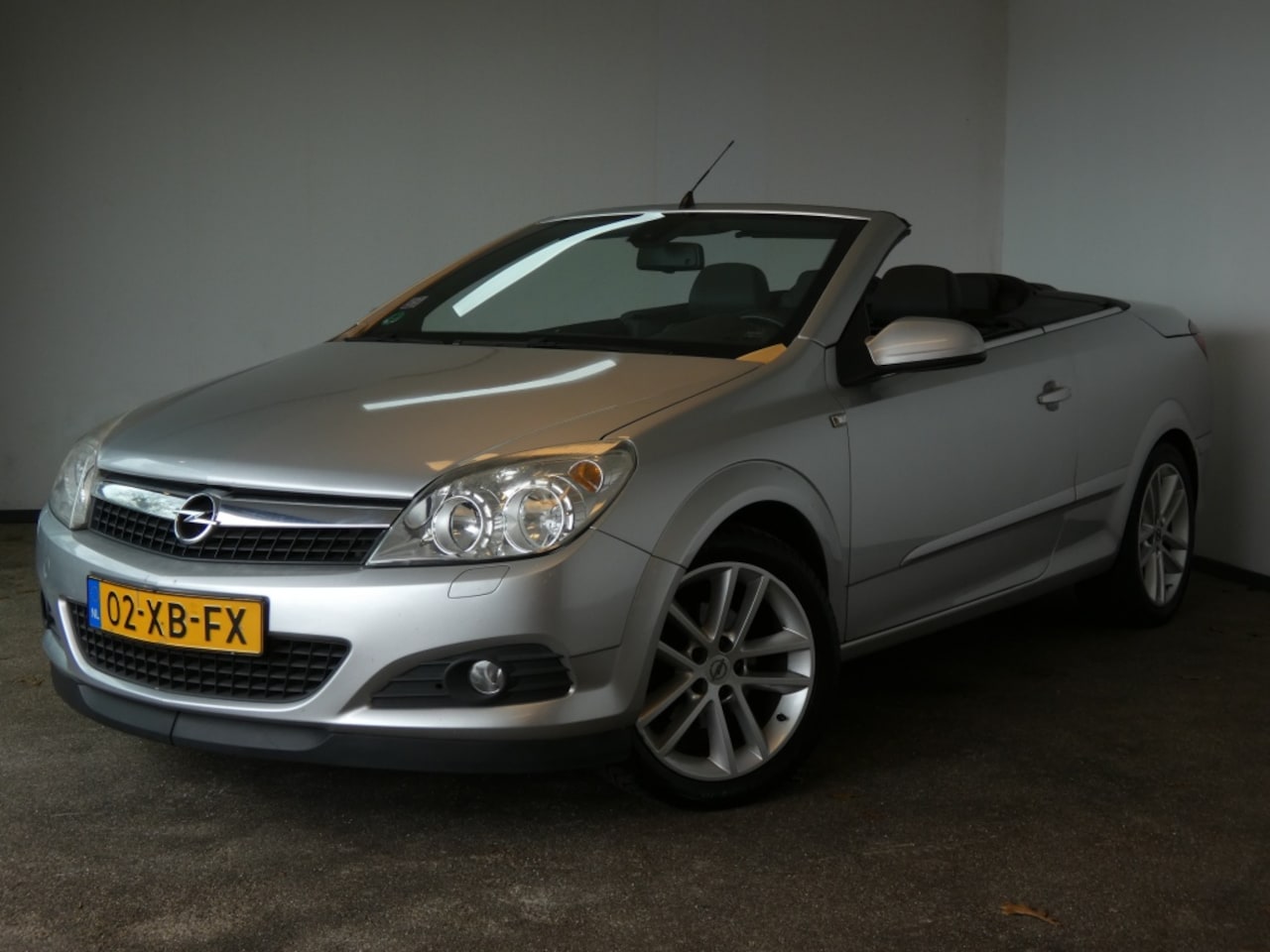 Opel Astra TwinTop - 1.8 Cosmo 1.8 Cosmo - AutoWereld.nl