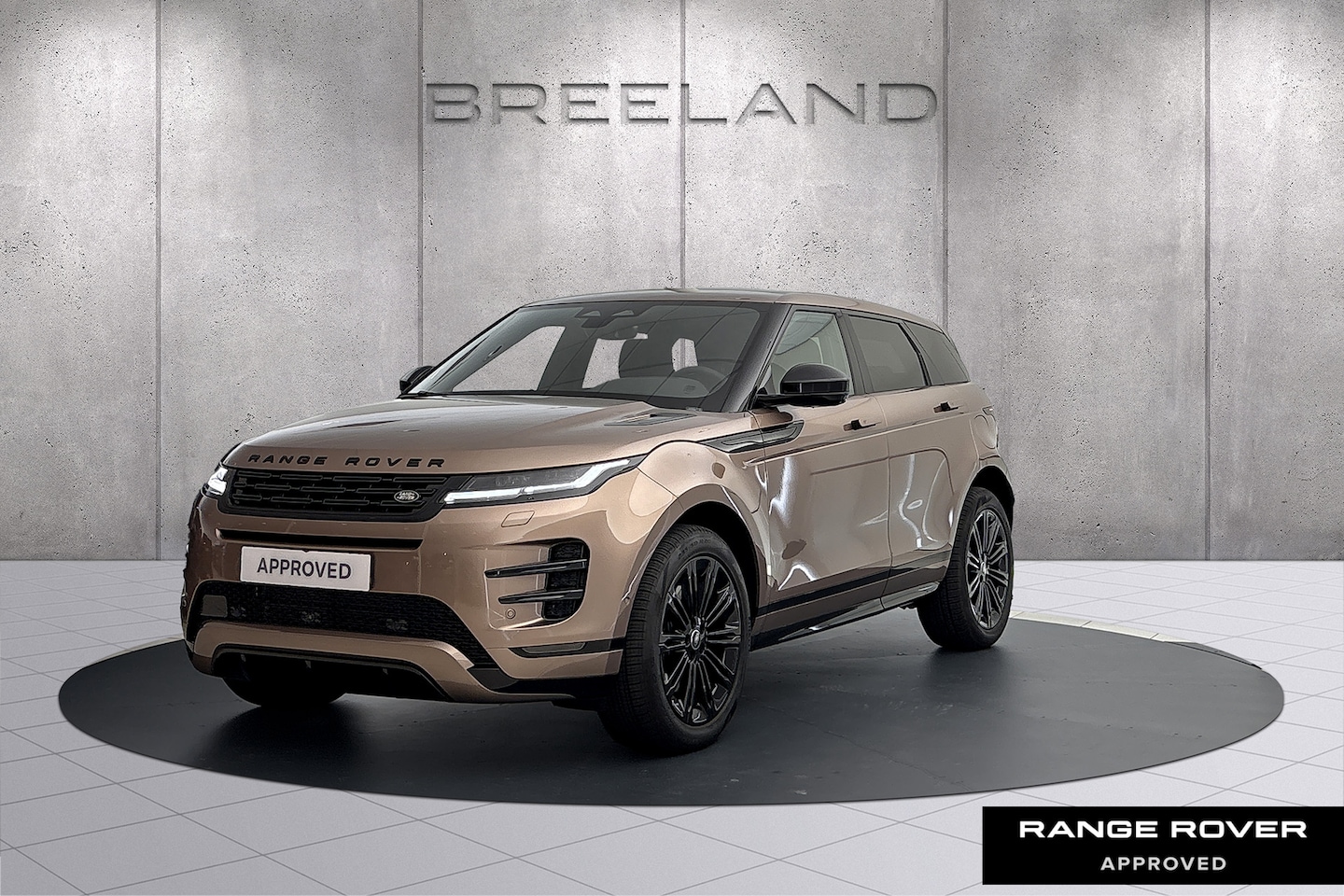 Land Rover Range Rover Evoque - P270e PHEV AWD SE Dynamic Edition | Black Pack | Panoramadak | 20 inch Gloss Black velgen - AutoWereld.nl