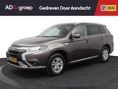Mitsubishi Outlander - 2.4 PHEV Pure | Parkeercamera | Keyless Entry/start | Climate Control | Cruise-Control