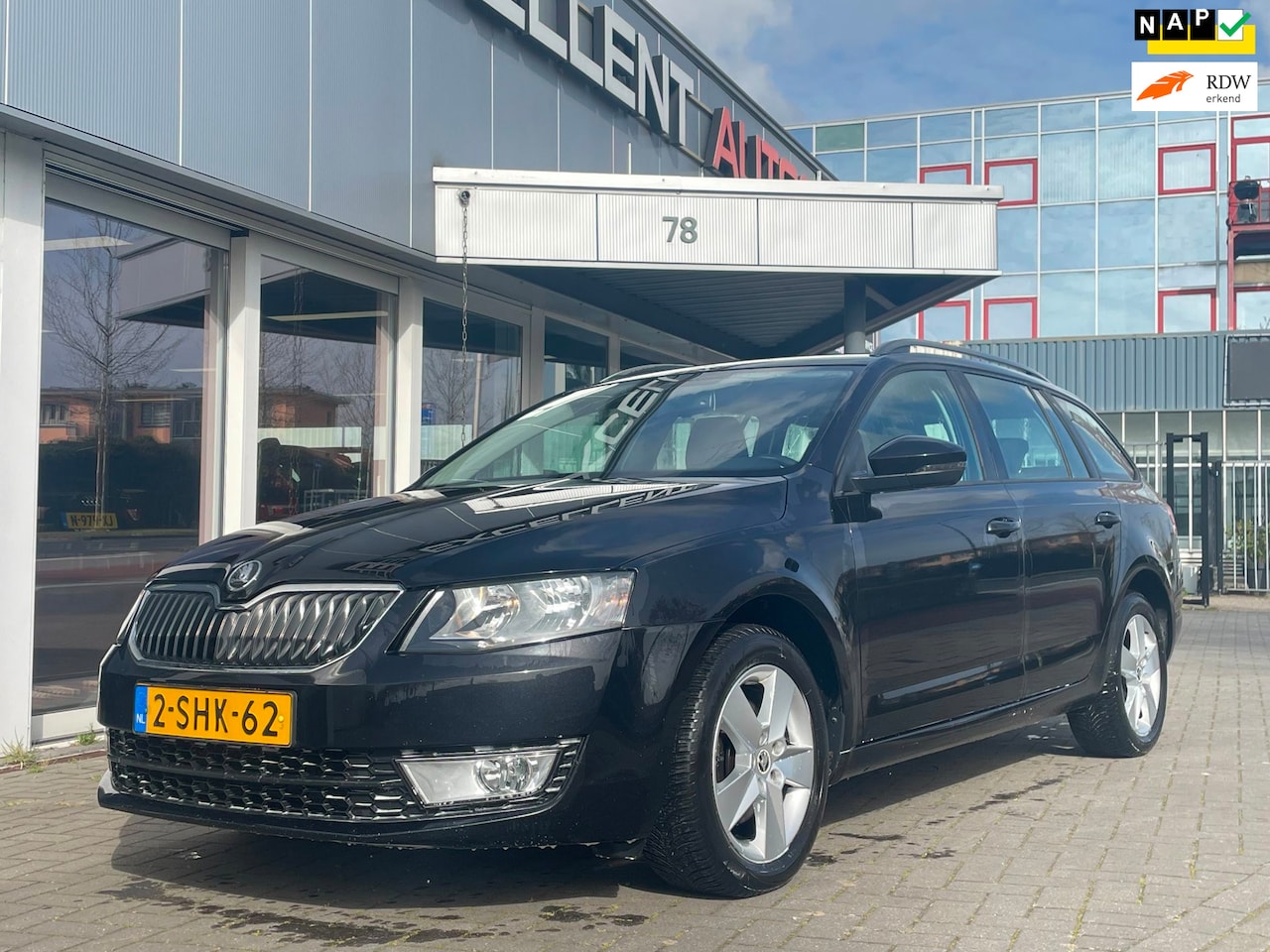 Skoda Octavia Combi - 1.2 TSI Greentech Ambition Businessline - Navigatie - AutoWereld.nl