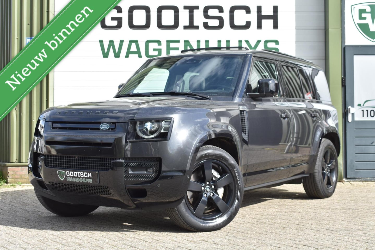 Land Rover Defender 110 - 2.0 P400e 110 X-Dynamic HSE | Pano | Camera | Trekhaak | - AutoWereld.nl