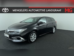 Toyota Auris Touring Sports - 1.8 Hybrid Executive