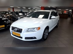 Volvo V70 - 1.6 T4 Summum