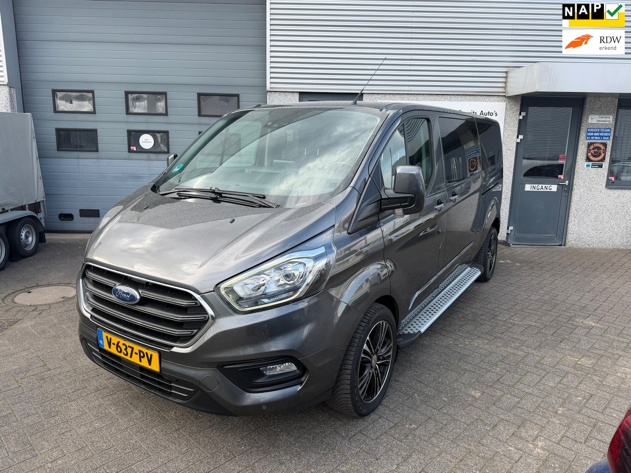 Ford Transit Custom - 300 2.0 TDCI L2H1 Limited DC 300 2.0 TDCI L2H1 Limited DC - AutoWereld.nl