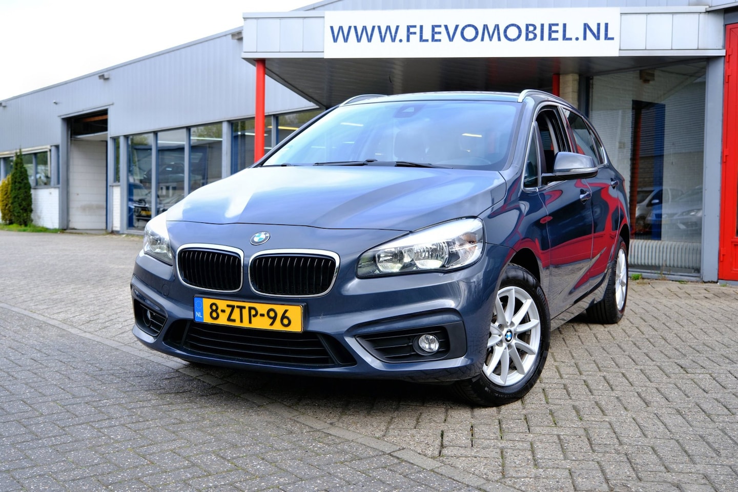 BMW 2-serie Active Tourer - 218d Essential Navi|Clima|LMV - AutoWereld.nl