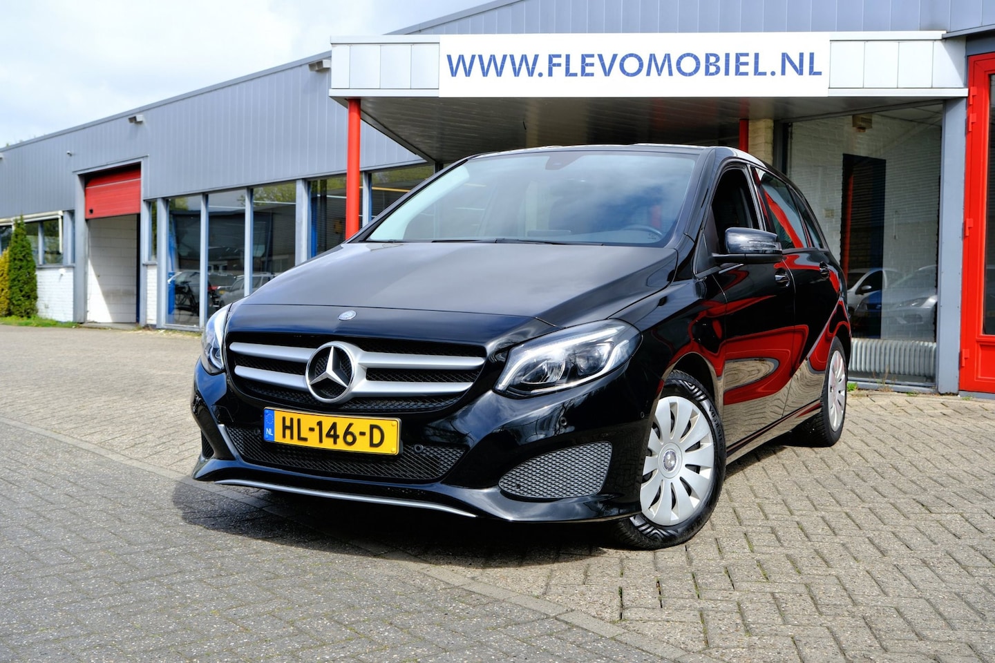 Mercedes-Benz B-klasse - 200 d Prestige Aut. Leder|Navi|Clima|LED|LMV - AutoWereld.nl