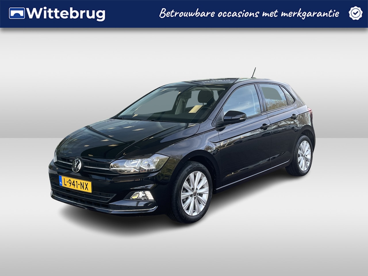 Volkswagen Polo - 1.0 TSI Highline Climate control / adaptive cruise / DSG / Navi / Apple carplay / Parkeers - AutoWereld.nl