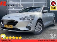 Ford Focus Wagon - 1.0 EcoBoost Titanium Business - Navigatie - Stoelverwarming - Climate Control - Trekhaak