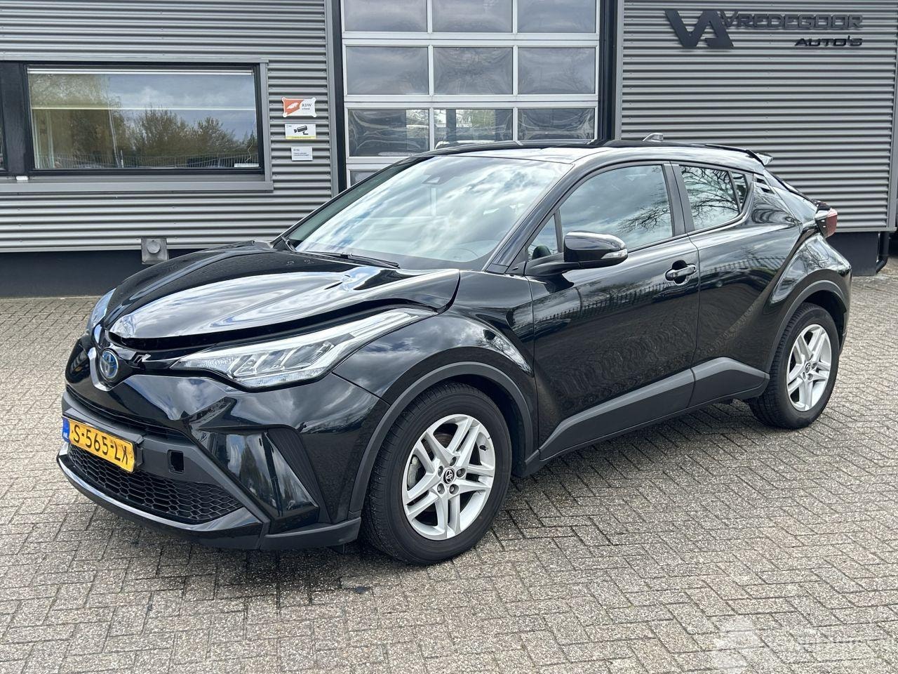 Toyota C-HR - 1.8 Hybrid Active 1.8 Hybrid Active - AutoWereld.nl