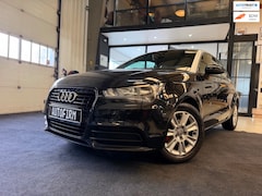 Audi A1 - 1.2 TFSI Attraction Garantie mogelijk Nette Auto Dealer Onderhouden AUX