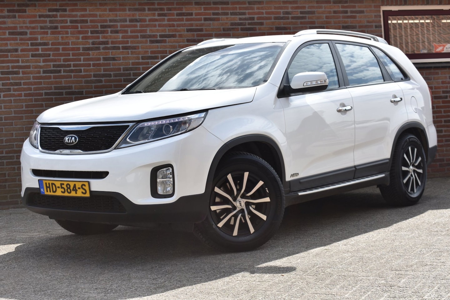 Kia Sorento - 2.2 CRDi Plus Pack '12 Airco - AutoWereld.nl