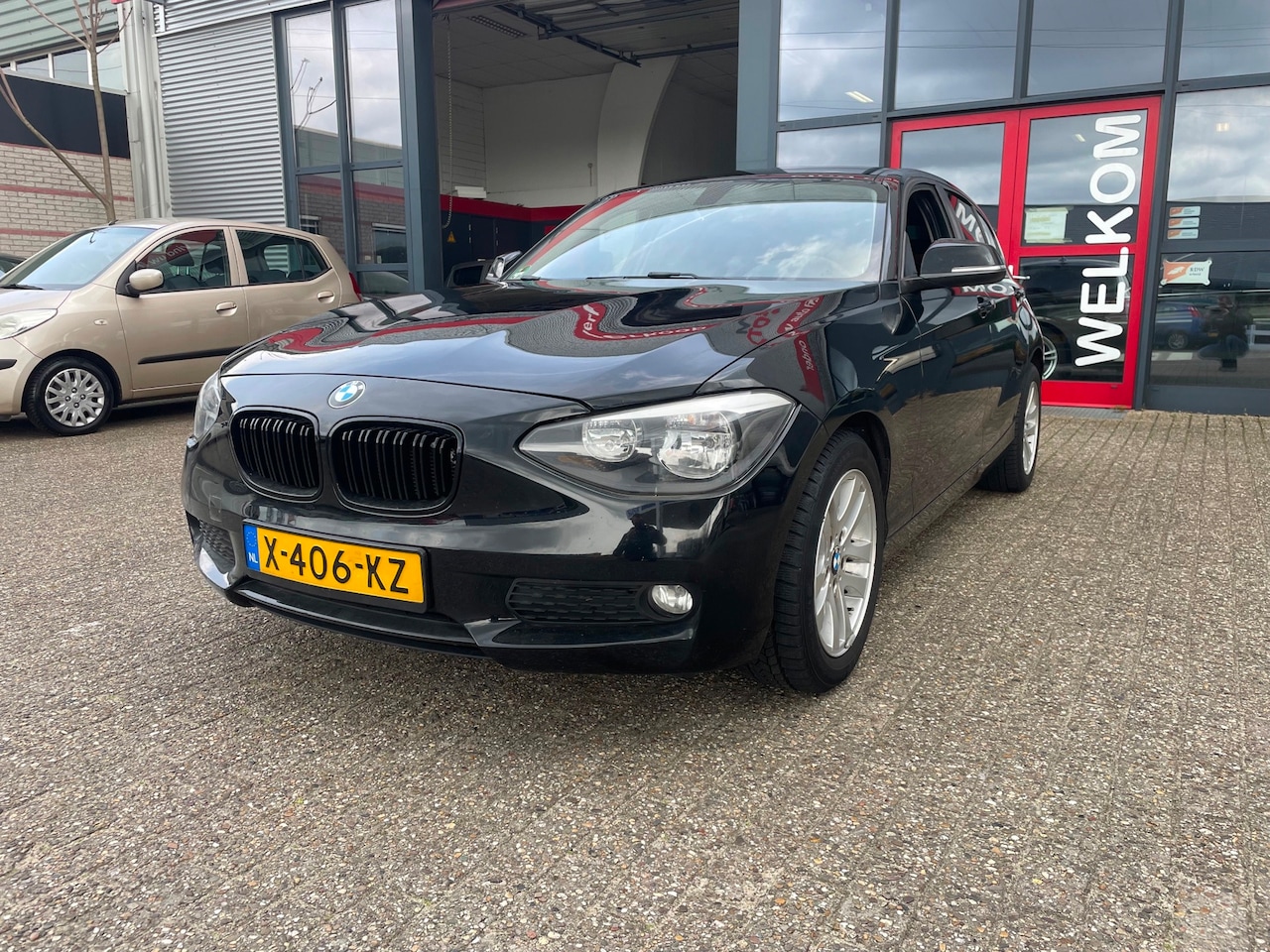 BMW 1-serie - 116i Business nette auto - AutoWereld.nl