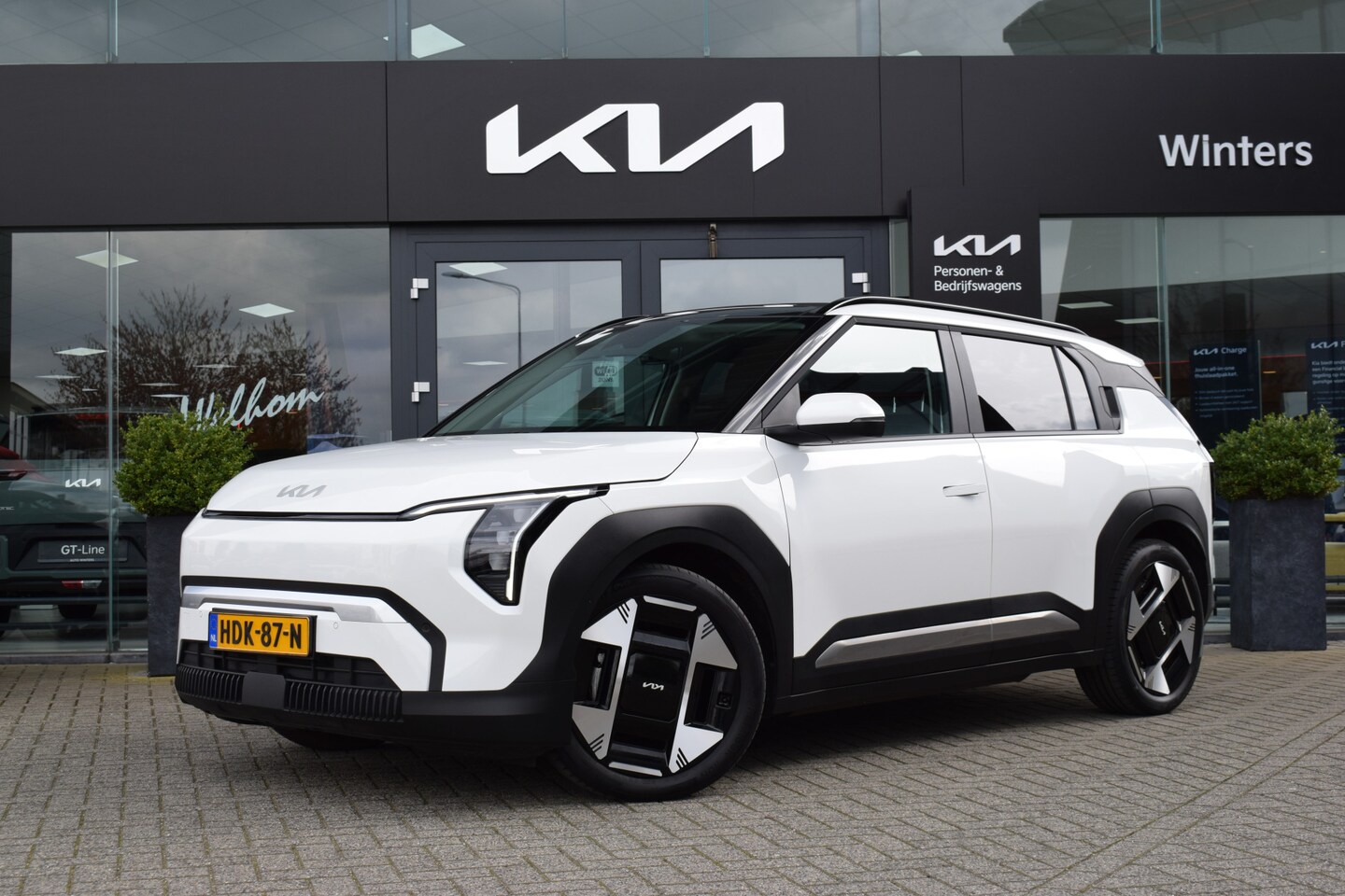 Kia EV3 - Plus Advanced 58.3 kWh | Kantel/Schuifdak | Stuur + Stoelverwarming | Leder | Tot 10Jr. Ki - AutoWereld.nl