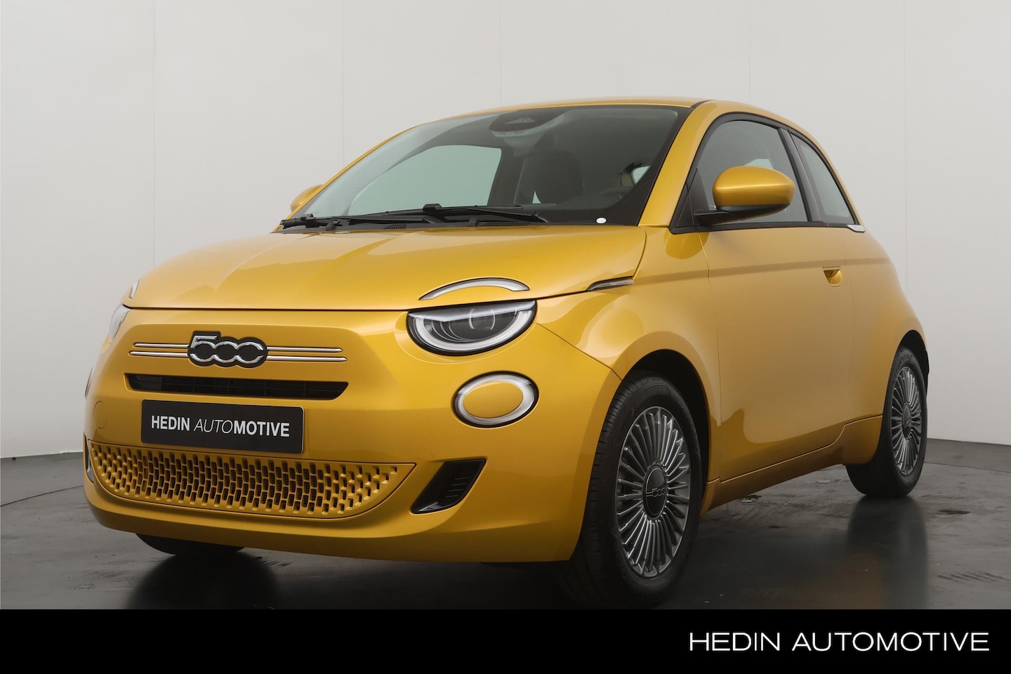 Fiat 500 - 1.0 Hybrid Torino Launch Edition | Climate Control | Parkeersensoren | Apple Carplay & And - AutoWereld.nl