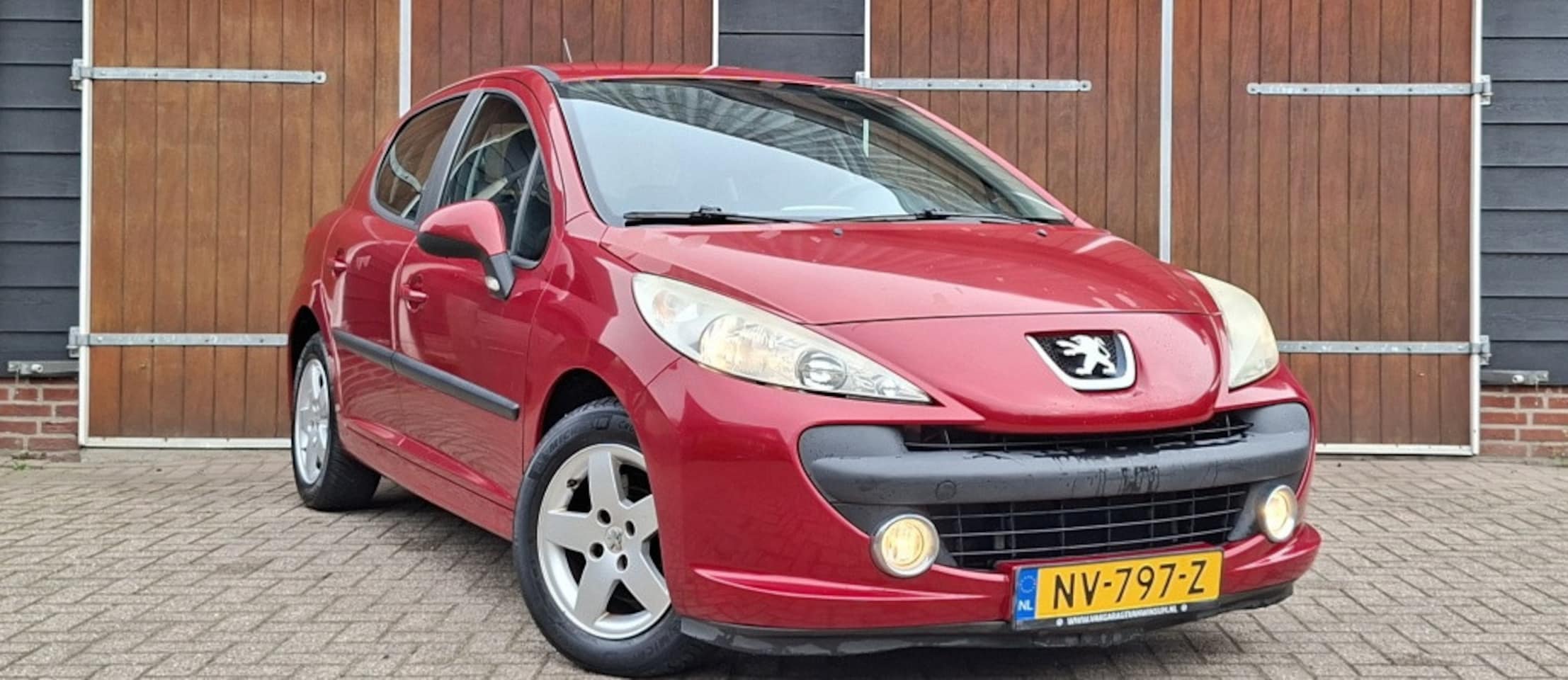 Peugeot 207 - 1.4 VTi X-Line 1.4 VTi X-line, Airco, Trekhaak, 5 deurs, Nieuwe APK - AutoWereld.nl