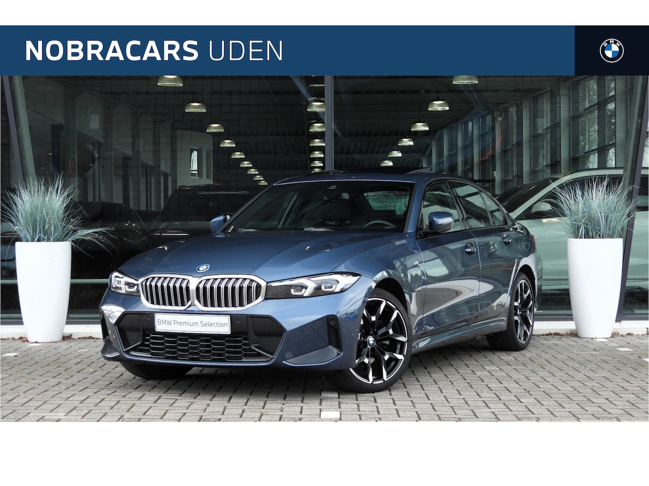 BMW 3-serie - 330e M Sport Automaat / Trekhaak / Sportstoelen / Achteruitrijcamera / Comfort Access / St - AutoWereld.nl