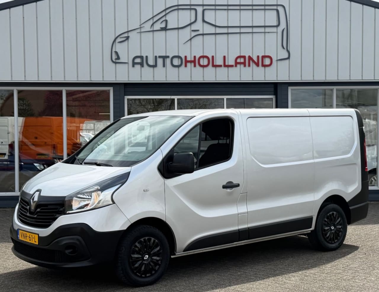 Renault Trafic - 1.6 DCI 70KW 95PK EURO 6 AIRCO/ NAVIGATIE/ CRUISE CONTROL/ 100% DEALERONDERHOUDEN - AutoWereld.nl