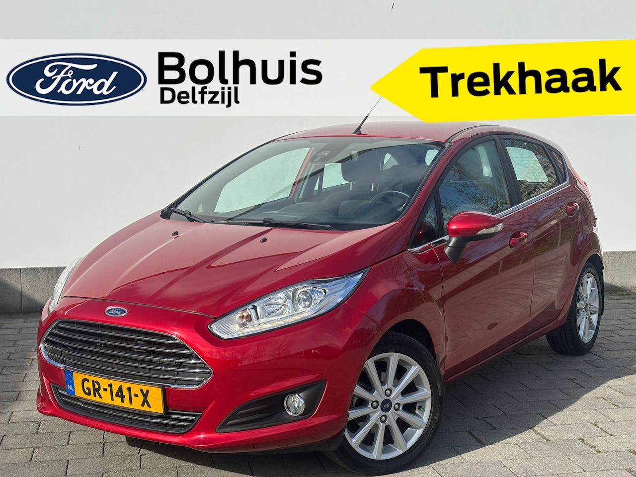 Ford Fiesta - EcoBoost Titanium | 100% dealer onderhouden | Navi | Voorruitverwarming | Trekhaak | Cruis - AutoWereld.nl