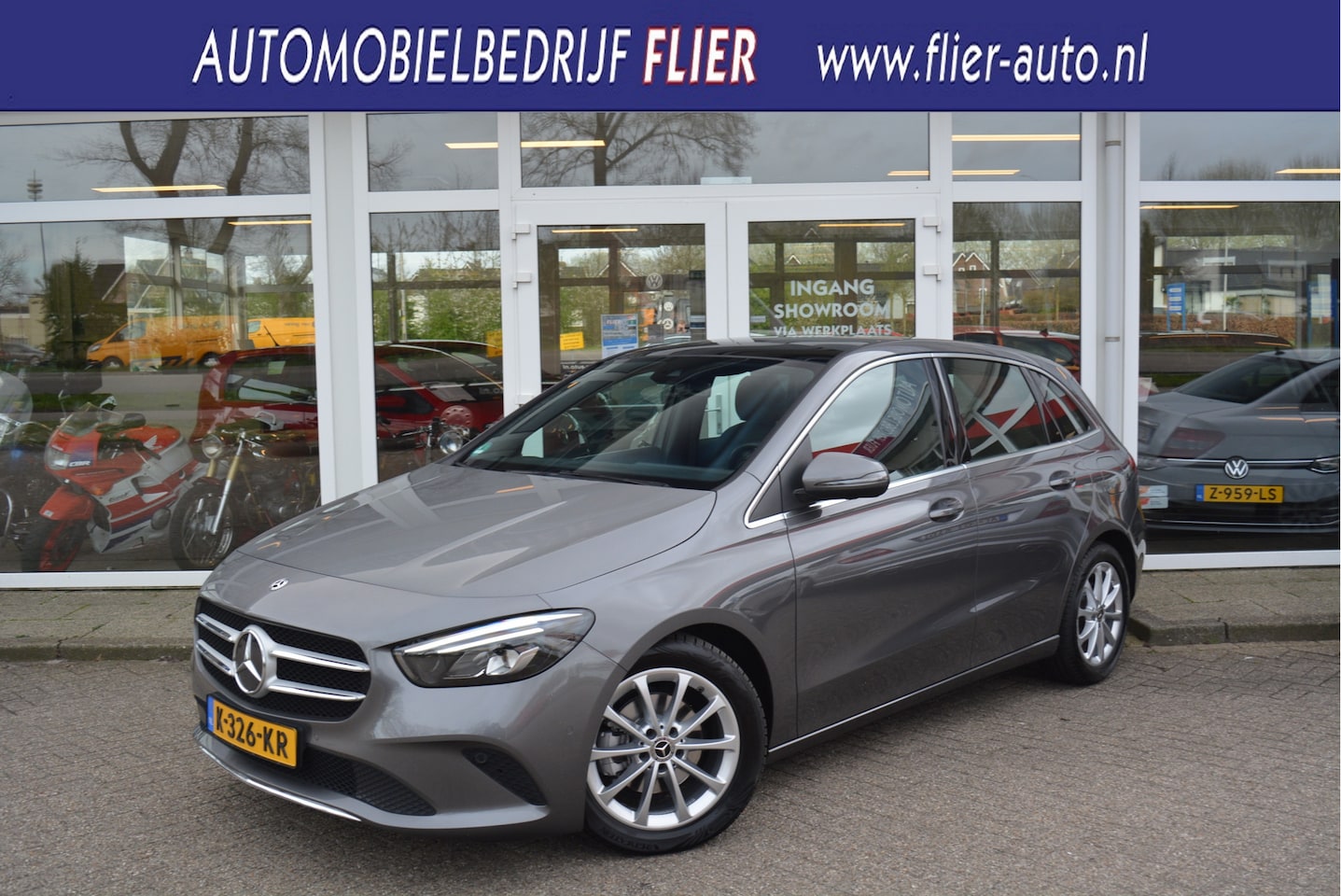 Mercedes-Benz B-klasse - 180 Advantage ✅ Pano ✅ Trekhaak ✅ Orig. NL ✅ NAP ✅ - AutoWereld.nl