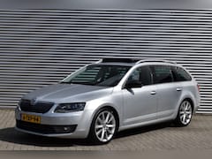 Skoda Octavia Combi - 1.4 TSI AUT7 ELEGANCE BNS LINE / P.DAK / STOEL VERW./ CANTON AUDIO