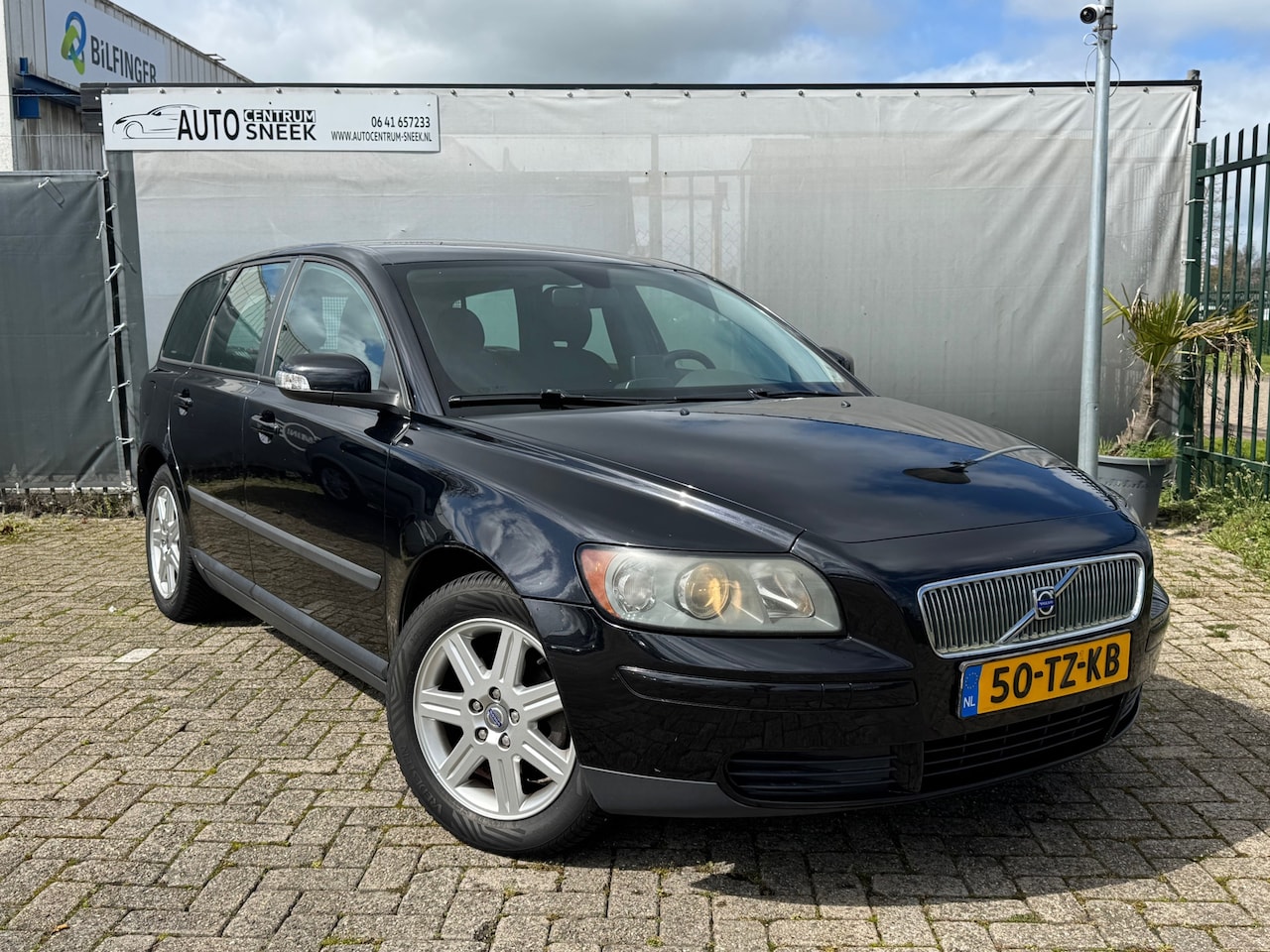 Volvo V50 - 1.8 Kinetic - Airco - Cruise - APK 12-26 - AutoWereld.nl