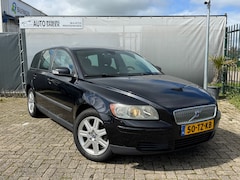 Volvo V50 - 1.8 Kinetic - Airco - Cruise - APK 12-26