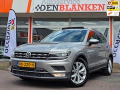Volkswagen Tiguan - 1.4 TSI ACT Highline BJ.2016 / Panodak / Navi / Camera / Led Koplampen / Keyless / 18"Lmv