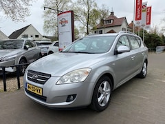 Kia Cee'd Sporty Wagon - Ceed 1.6 BUSINESS EDITION / AIRCO-ECC / TREKHAAK / 16'' LMV