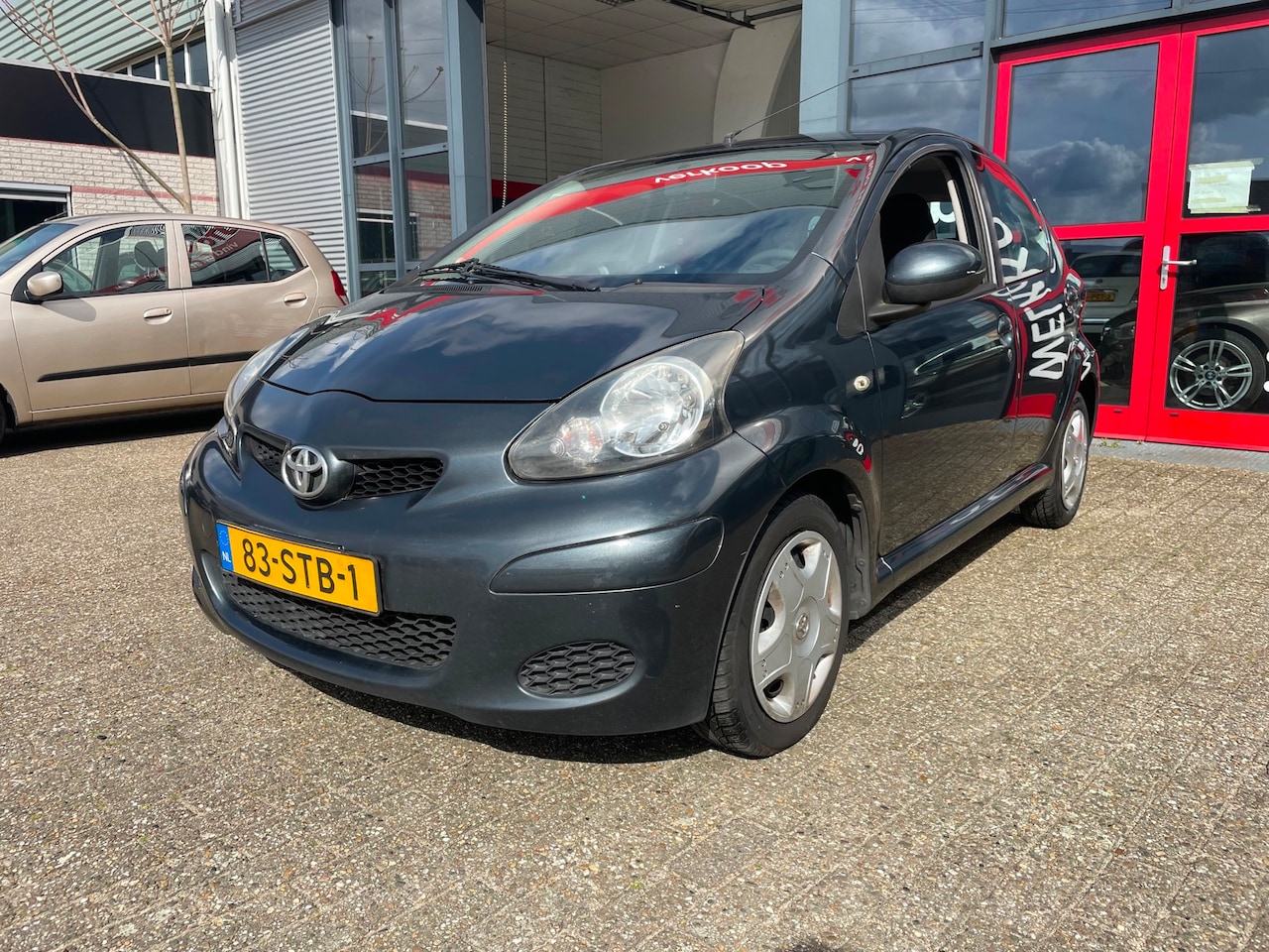 Toyota Aygo - 1.0-12V Comfort Navigator airco zeer nette auto - AutoWereld.nl