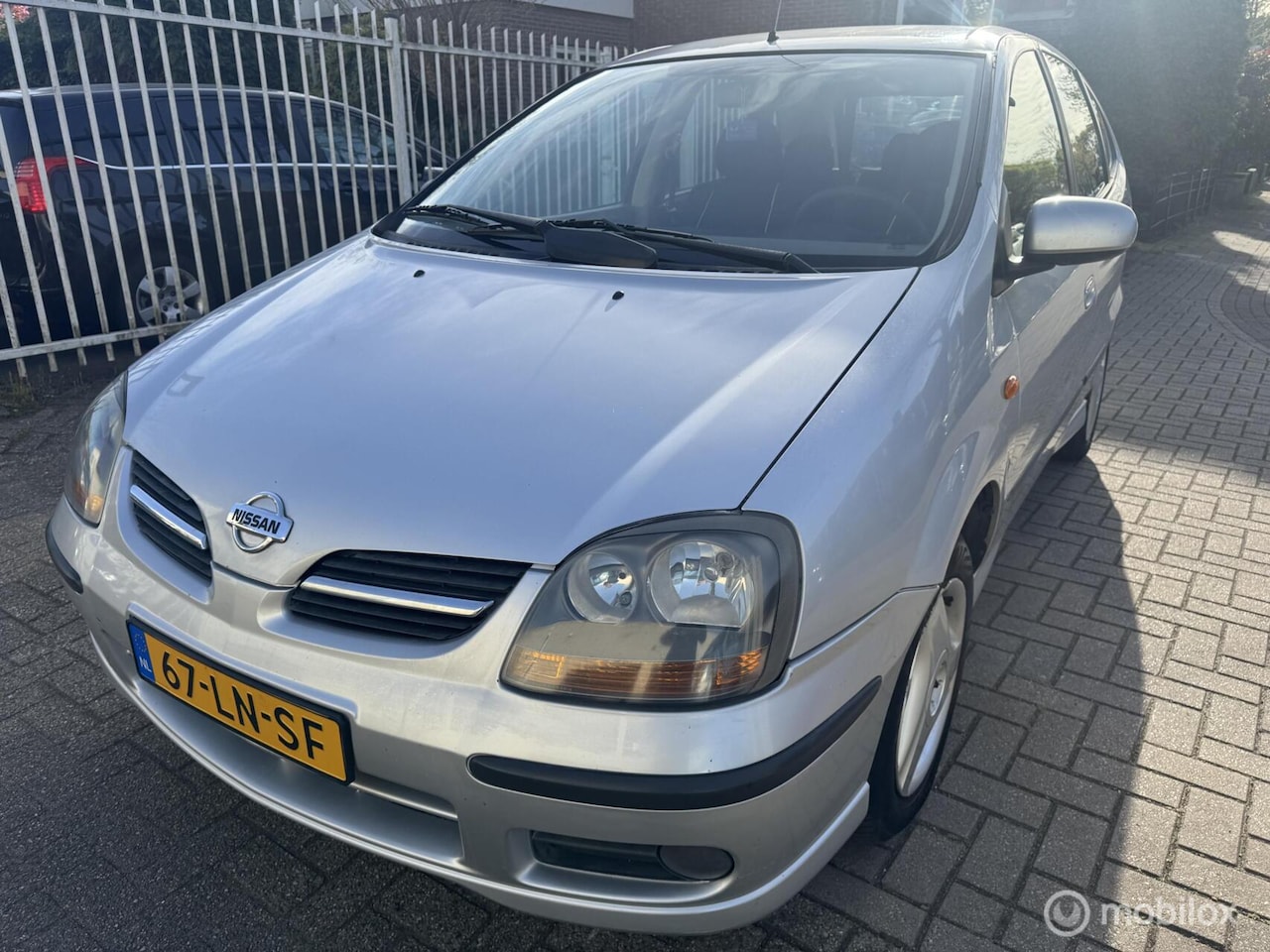 Nissan Almera Tino - 1.8 Ambience 1.8 Ambience - AutoWereld.nl