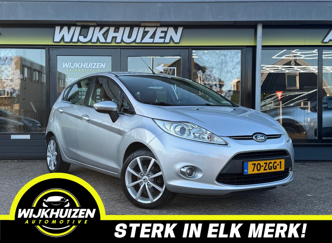 Ford Fiesta - 1.25 Titanium met Climate !!! Leder !!! Cruise !!! 16 Inch !!! - AutoWereld.nl