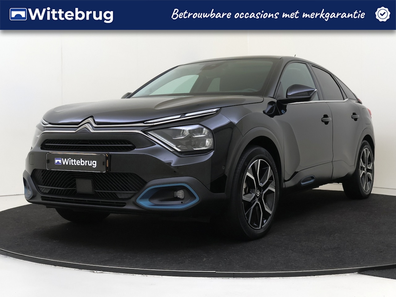 Citroën Ë-C4 - Shine 50 kWh | Panoramadak | Camera | Stuurwielverwarming - AutoWereld.nl
