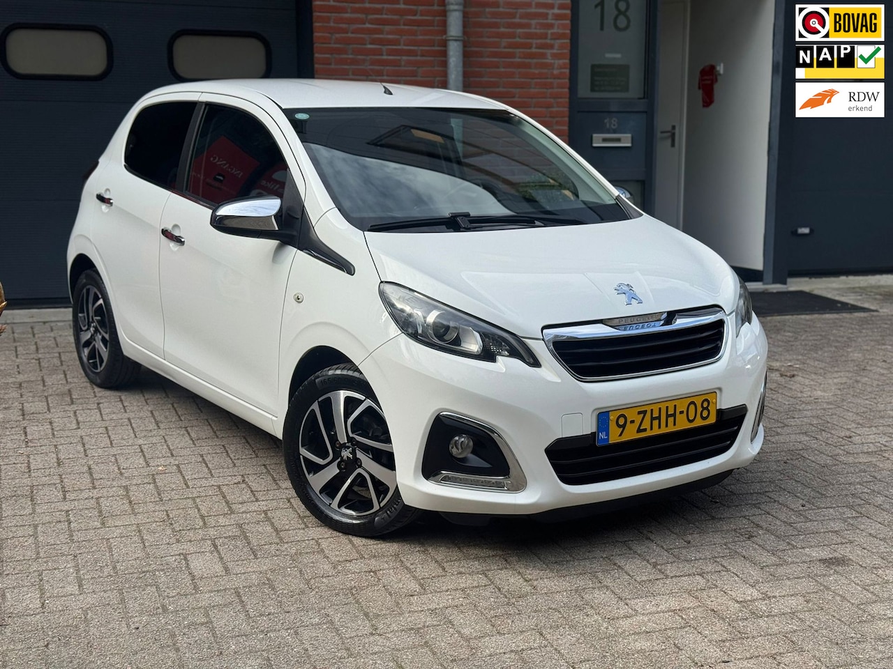 Peugeot 108 - 1.0 e-VTi Première|Luxe Uitvoering|Keyles Entry/Camera|Cruise|APK|NAP|Onderhouden - AutoWereld.nl