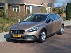Volvo V40 Cross Country - 1.6 D2 Momentum Org NL/NAP