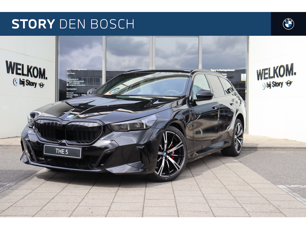 BMW 5-serie Touring - 530e M Sport Automaat / Trekhaak / Achteruitrijcamera / Adaptieve LED / Parking Assistant - AutoWereld.nl
