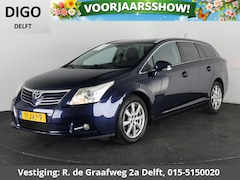 Toyota Avensis Wagon - 1.8 VVTi Panoramic Business Special | Panoramadak | Navigatie | 1e eigenaar |
