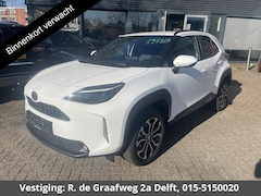 Toyota Yaris Cross - 1.5 Hybrid 115 Dynamic | Stuur- & Stoelverwarming | Apple Carplay & AndroidAUTO | Camera