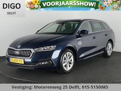 Skoda Octavia Combi - 1.5 e-TSI HYBRID BUS.PLUS 150 PK 1e EIG AUTOMAAT SCHUIF/KANTEL PANORAMADAK.GROTE WEG KM