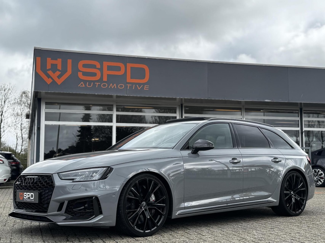 Audi RS4 - Avant 2.9 TFSI RS 4 quattro|Pano|B&O|Keramisch|ACC - AutoWereld.nl