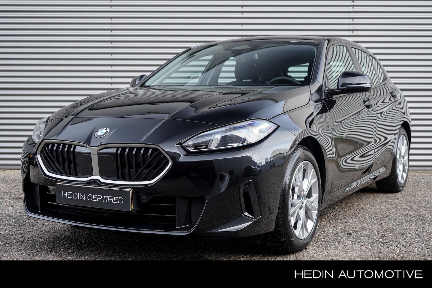 BMW 1-serie - 120 / Nederlandse Auto / Eerste Eigenaar / Navigatie / Keyless Entry & Start / Electrische - AutoWereld.nl
