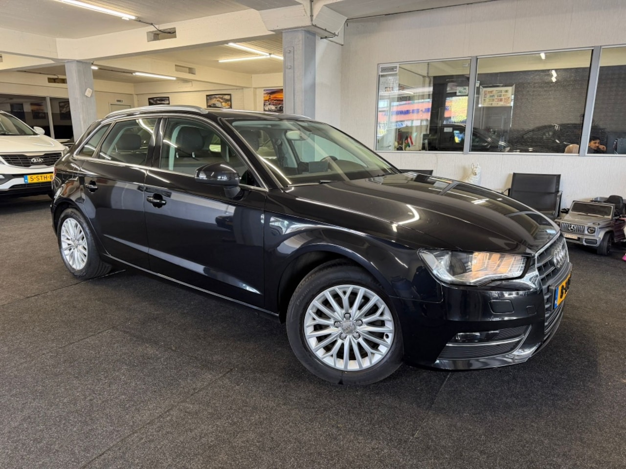 Audi A3 Sportback - 1.2 TFSI *NAP*5drs*2014*NAVI*Velgen - AutoWereld.nl