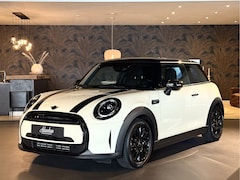 MINI Cooper - 1.5 Classic CAMDEN Uitv. I Automaat