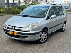 Peugeot 807 - 2.0 SR/7/Clima/Trekhaak