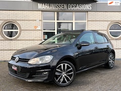 Volkswagen Golf - 1.2 TSI CUP Edition|Pano, ACC, PDC|