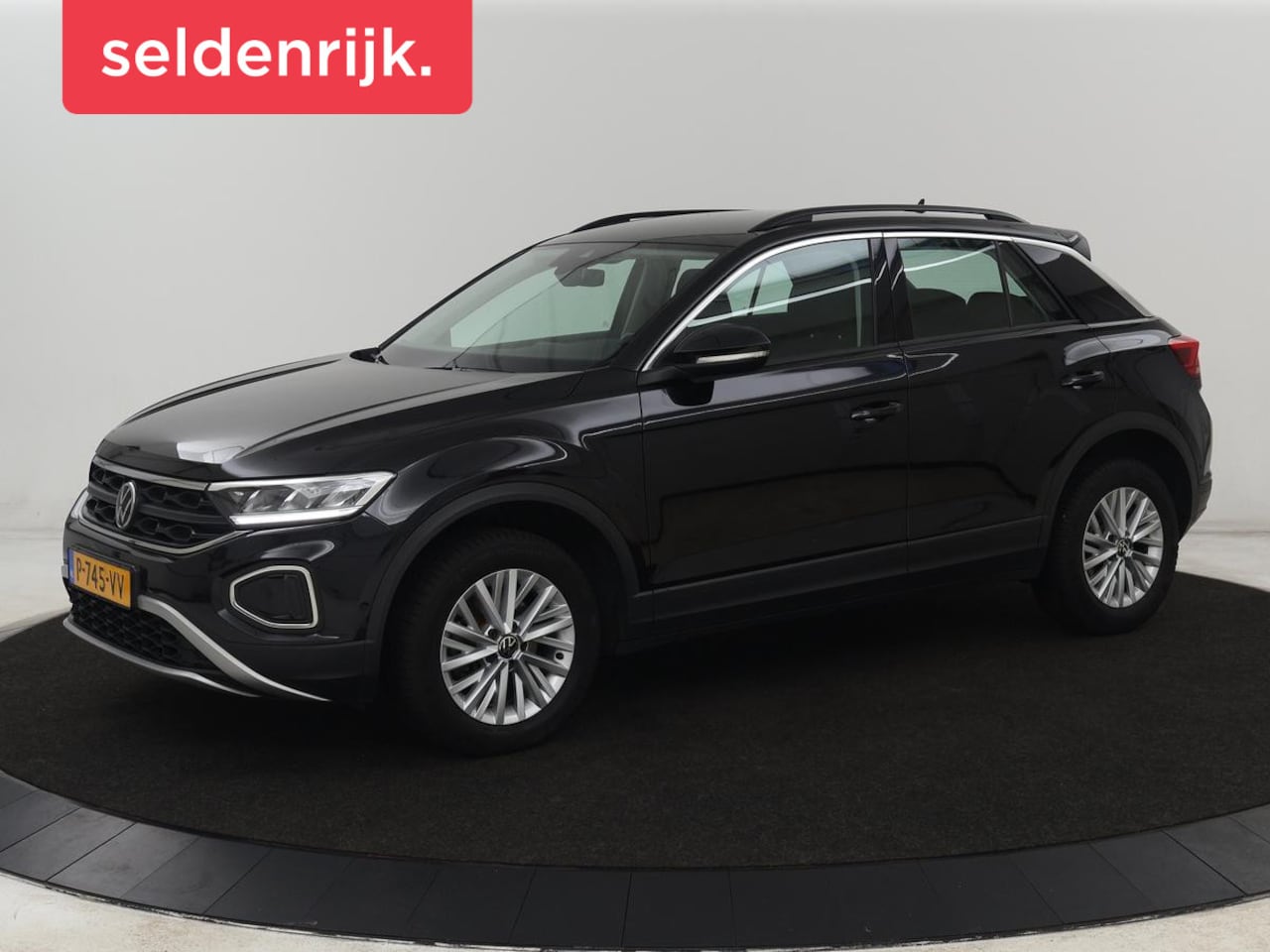 Volkswagen T-Roc - 1.5 TSI Life Business | Stoelverwarming | Camera | Virtual Cockpit | Carplay | Full LED | - AutoWereld.nl
