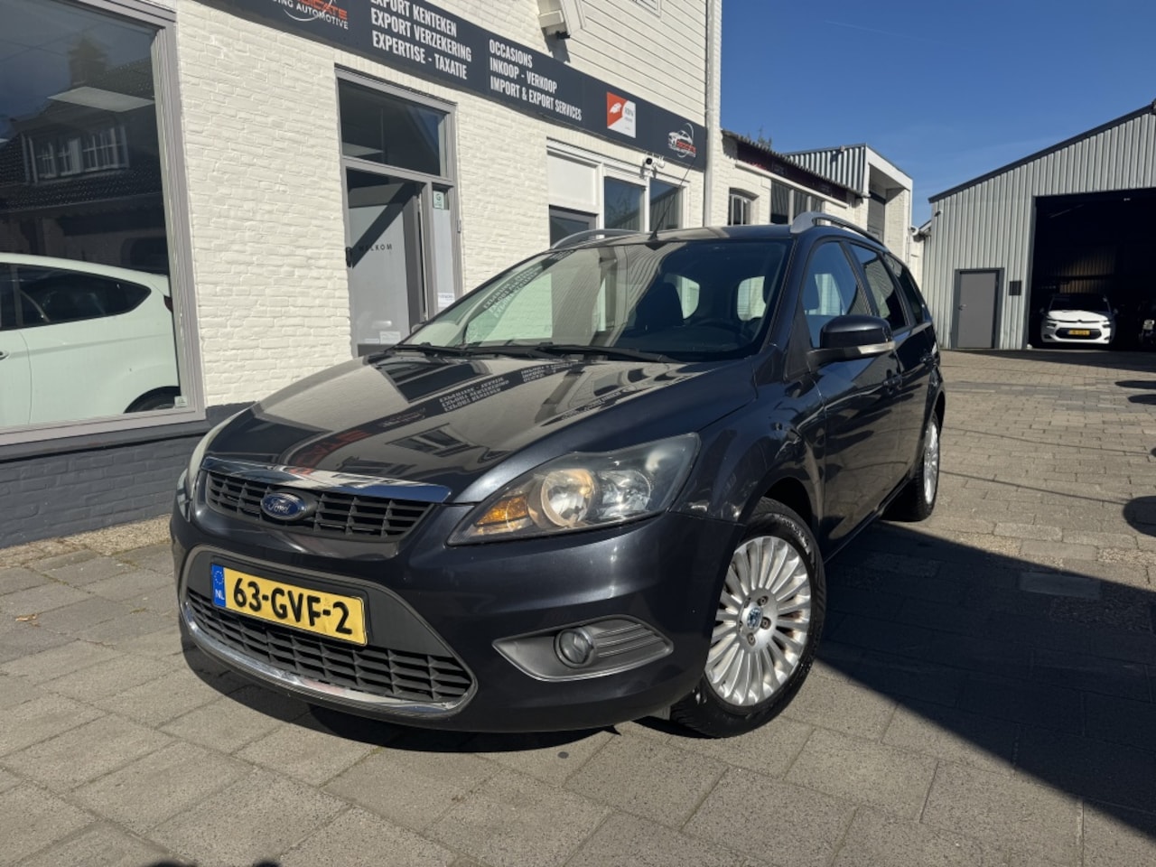 Ford Focus Wagon - 1.6 Titanium*Dealer-ond.*Carplay* - AutoWereld.nl