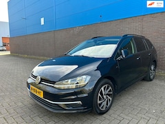 Volkswagen Golf Variant - 1.5 TSI Highline Business R | Camera | ACC | Lane Assist | CarPlay | Parkeersensoren V/A |