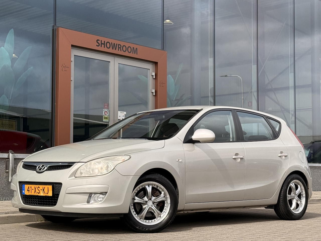 Hyundai i30 - 1.4i Dynamic 5DRS | CD-Speler | Airco | LM Velgen - AutoWereld.nl