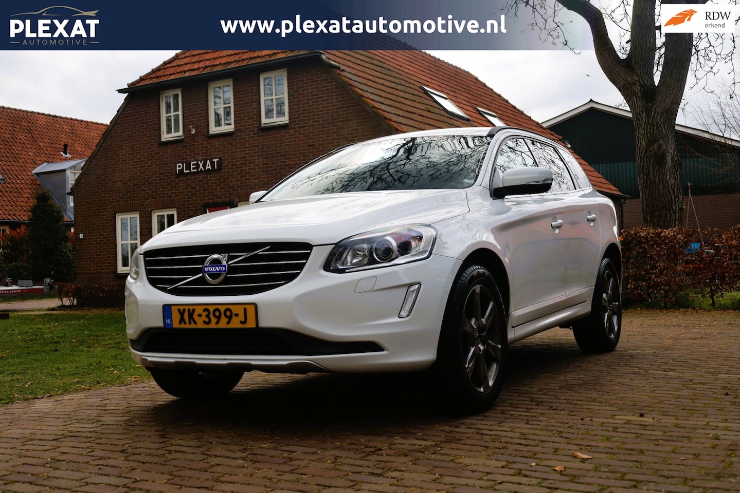 Volvo XC60 - 2.0 T5 FWD Summum Aut | Xenon | Stoelverwarming | Trekhaak | Navigatie | Historie | Nette - AutoWereld.nl